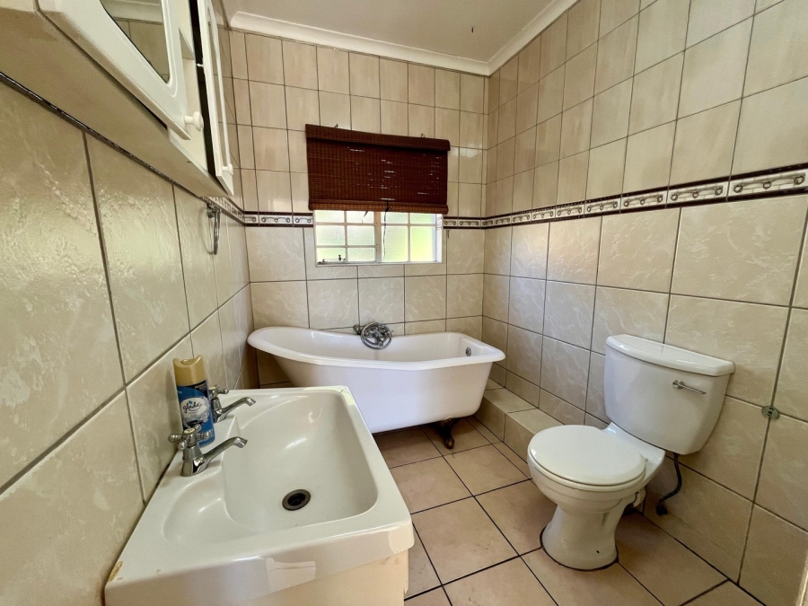 3 Bedroom Property for Sale in Safari Gardens North West